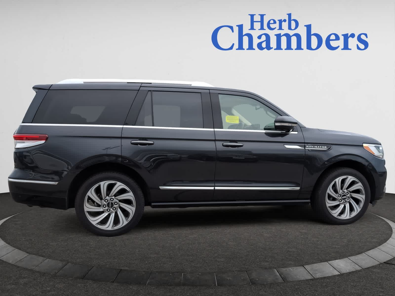 used 2023 Lincoln Navigator car, priced at $56,998
