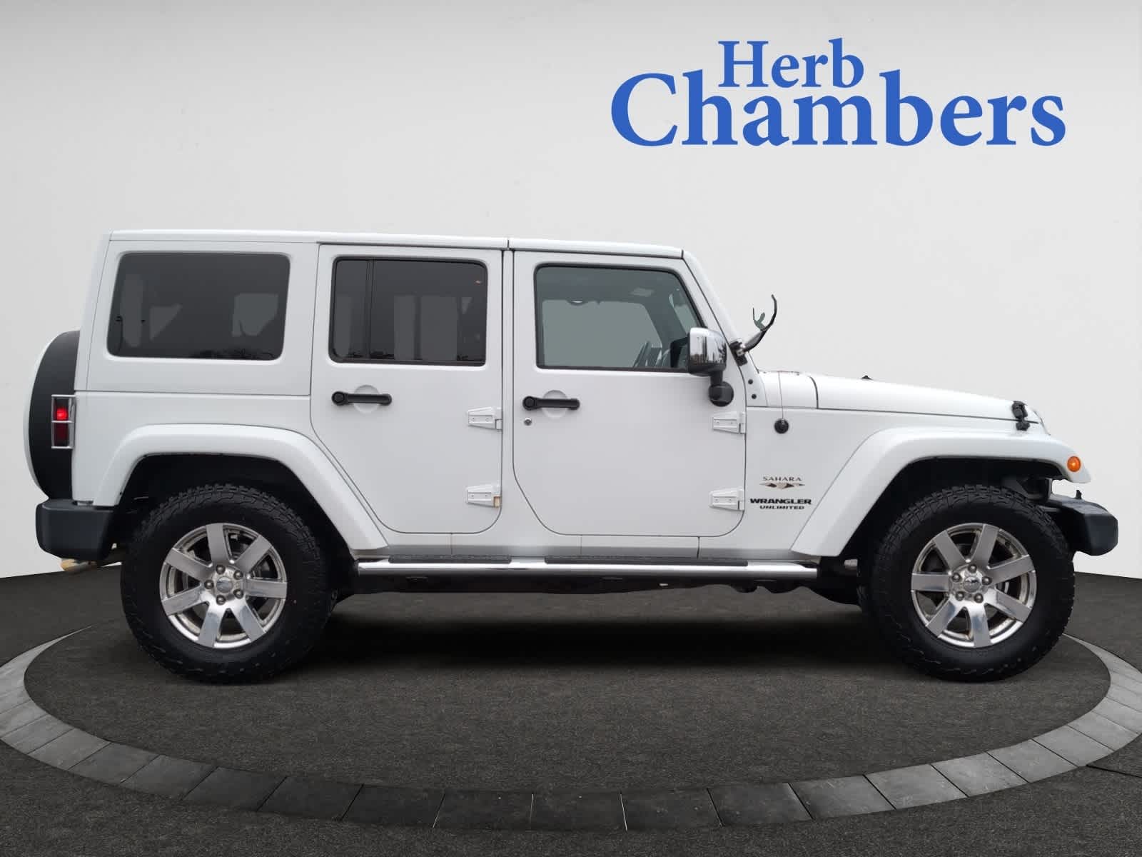 used 2017 Jeep Wrangler Unlimited car, priced at $20,788