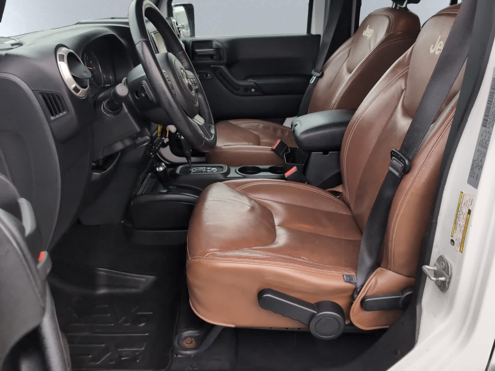 used 2017 Jeep Wrangler Unlimited car, priced at $20,788