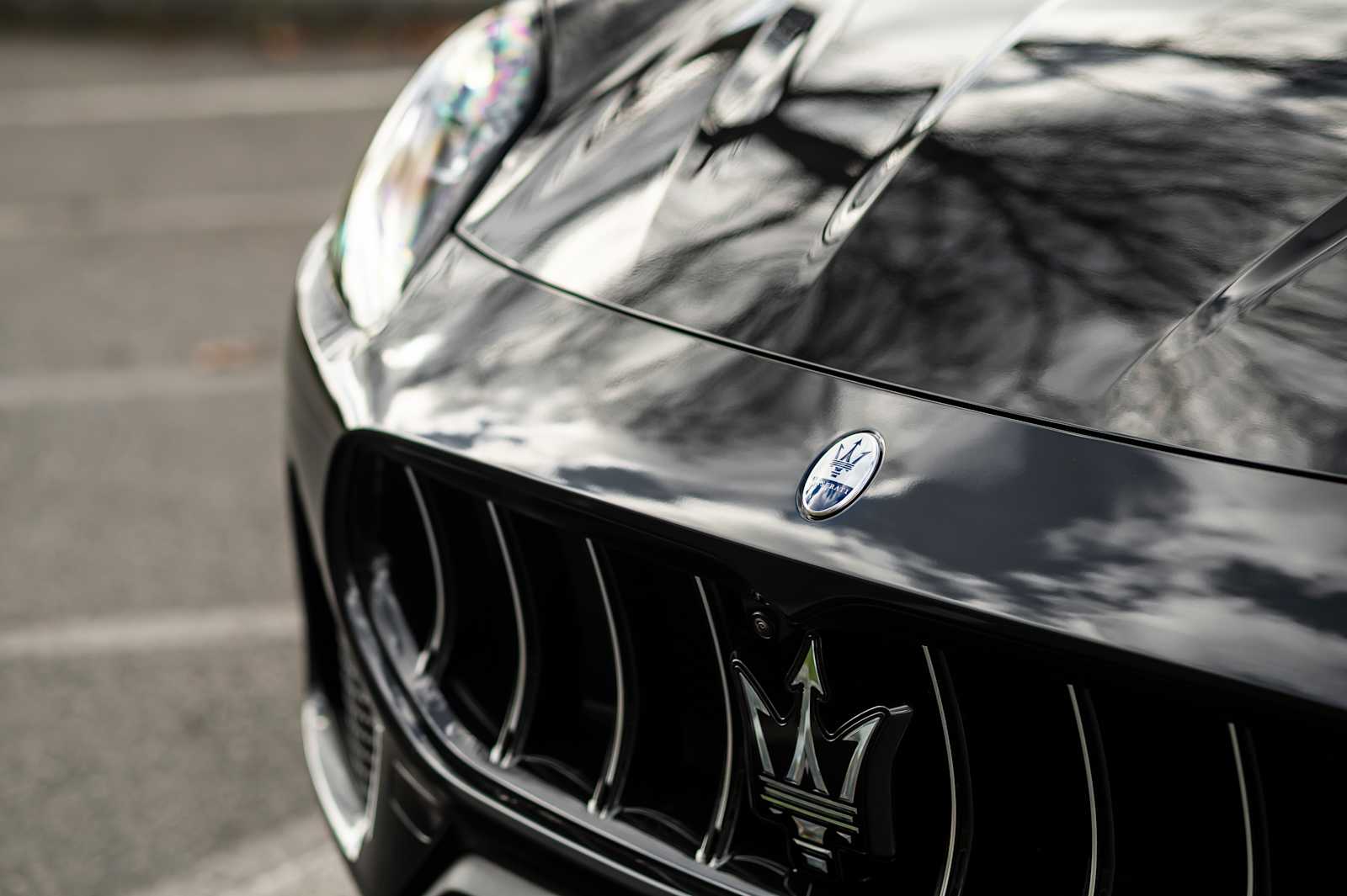 new 2025 Maserati Grecale car, priced at $94,575