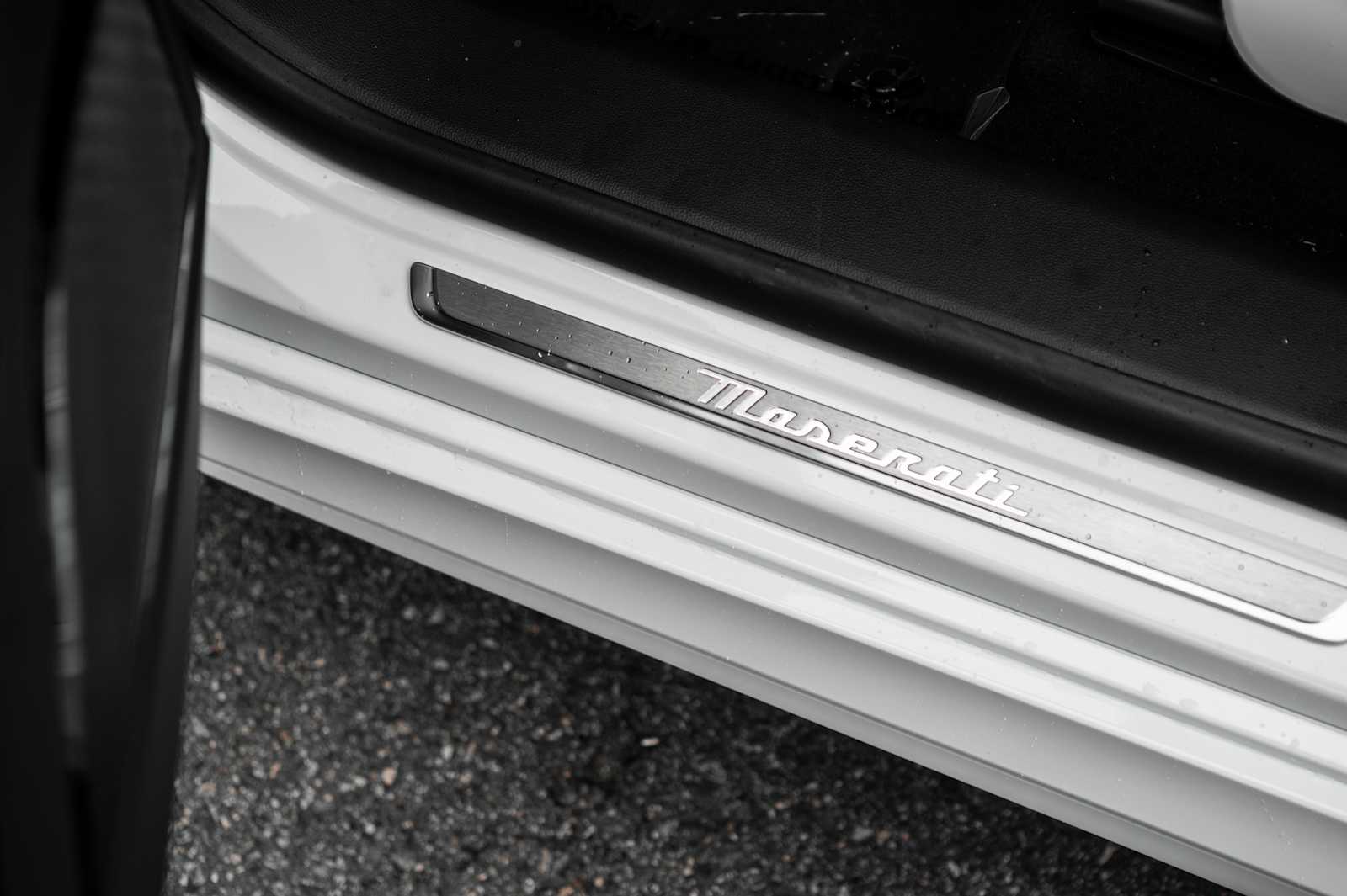 new 2025 Maserati Grecale car, priced at $96,385