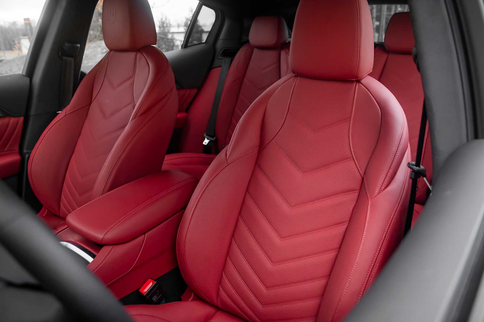 new 2025 Maserati Grecale car, priced at $96,505