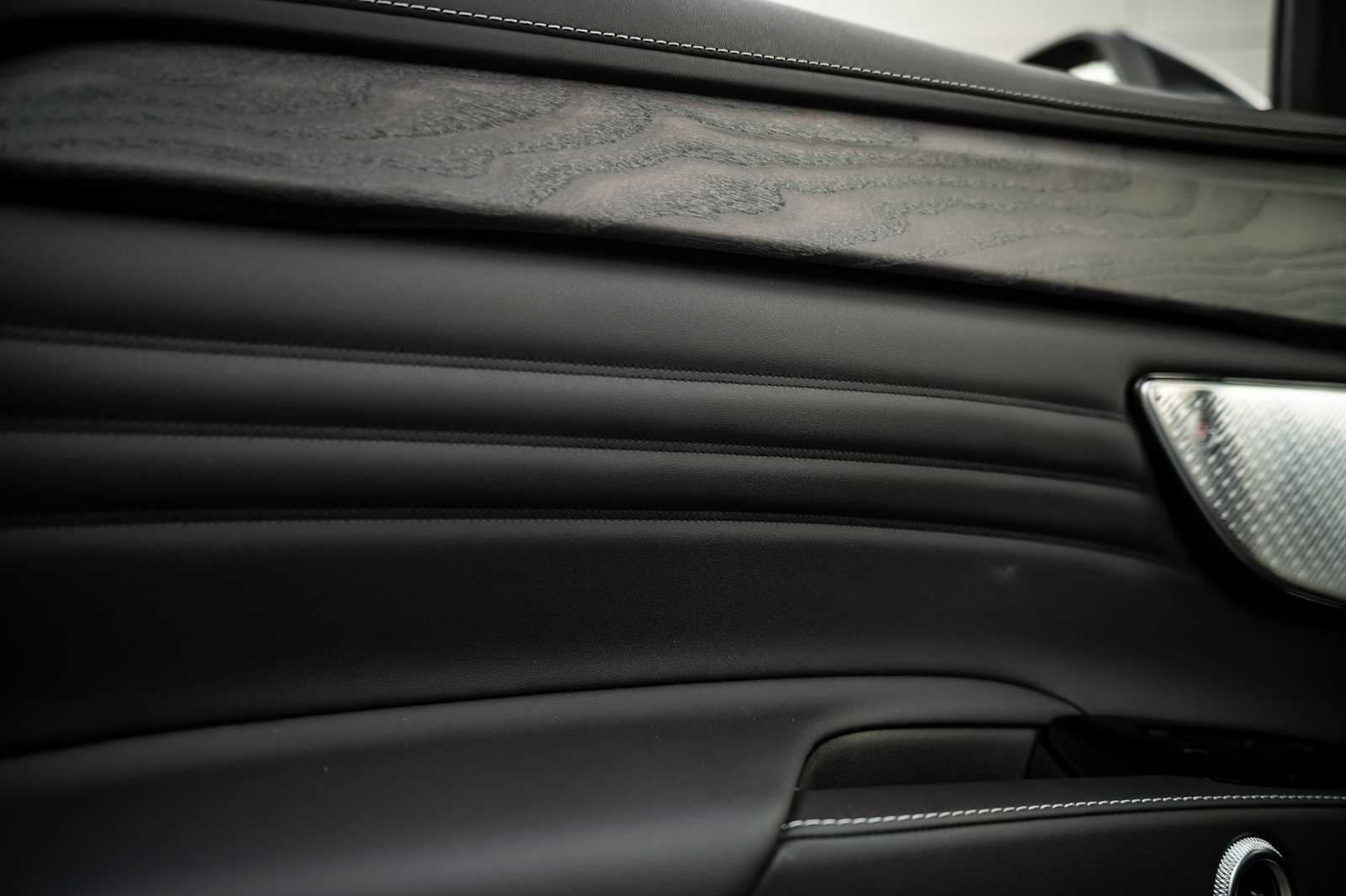 new 2025 Maserati Grecale car, priced at $94,575