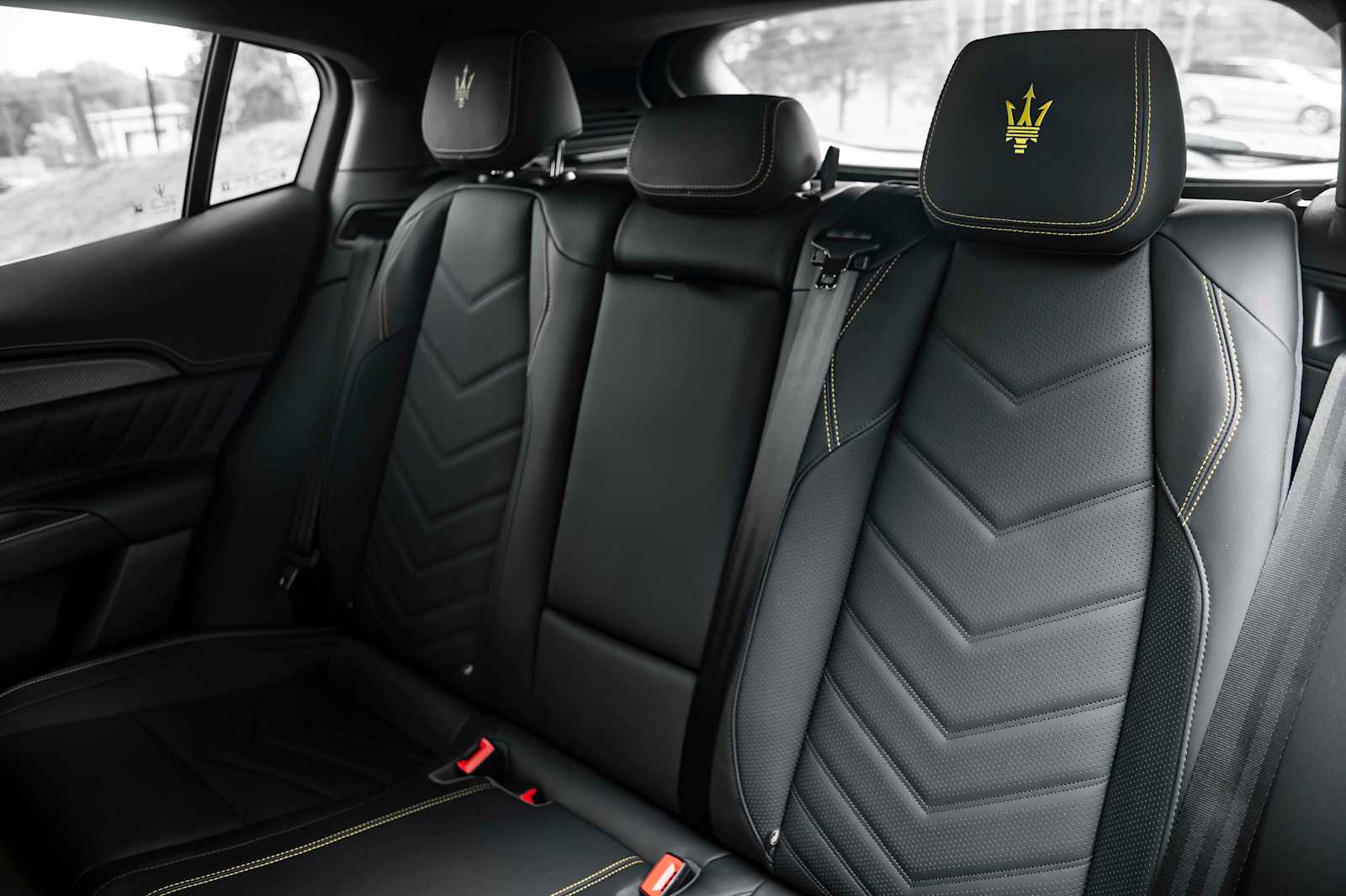 new 2025 Maserati Grecale car, priced at $100,985