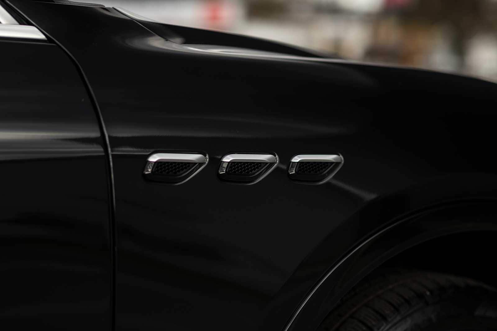 new 2025 Maserati Grecale car, priced at $94,575