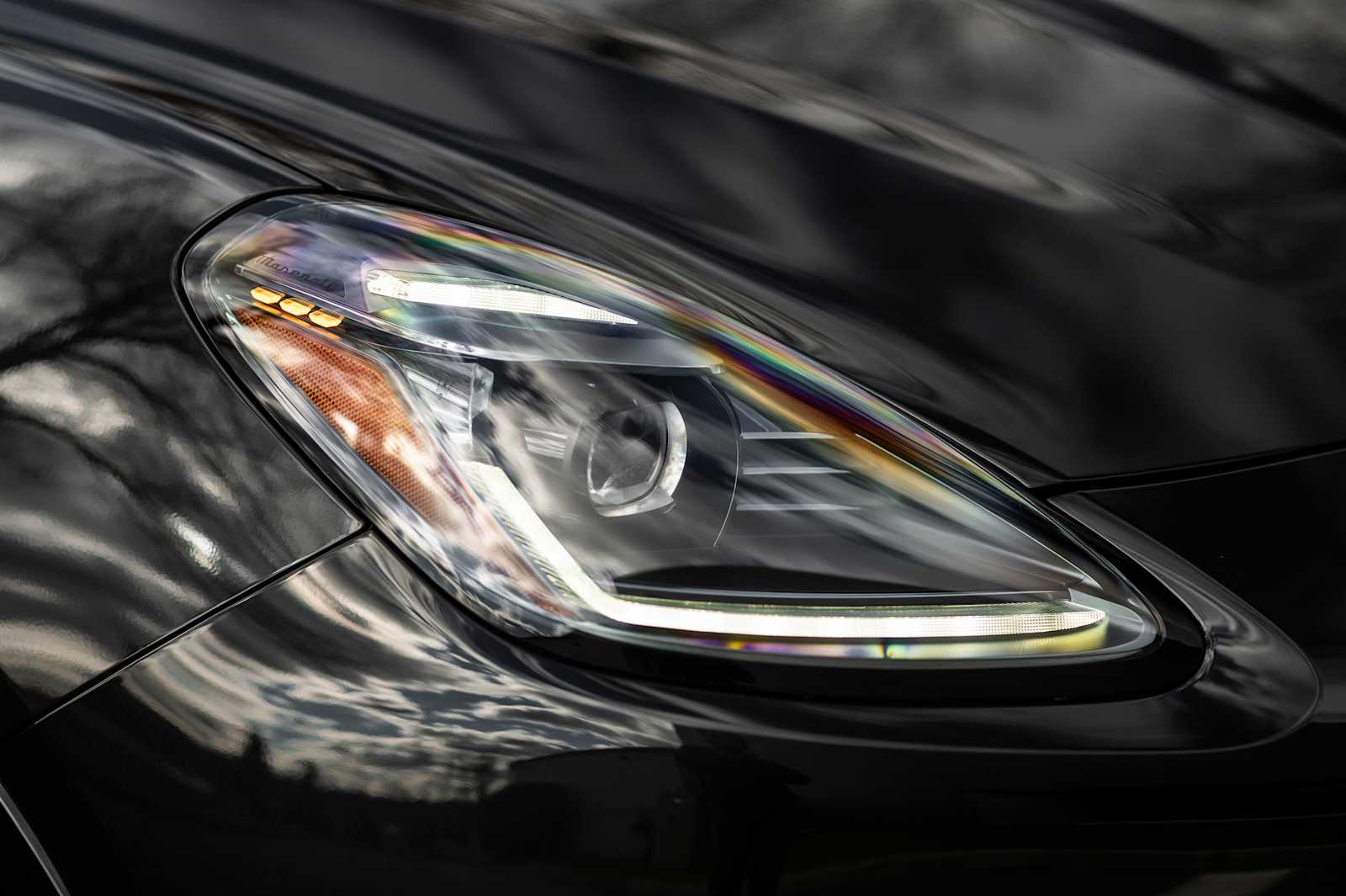 new 2025 Maserati Grecale car, priced at $94,575