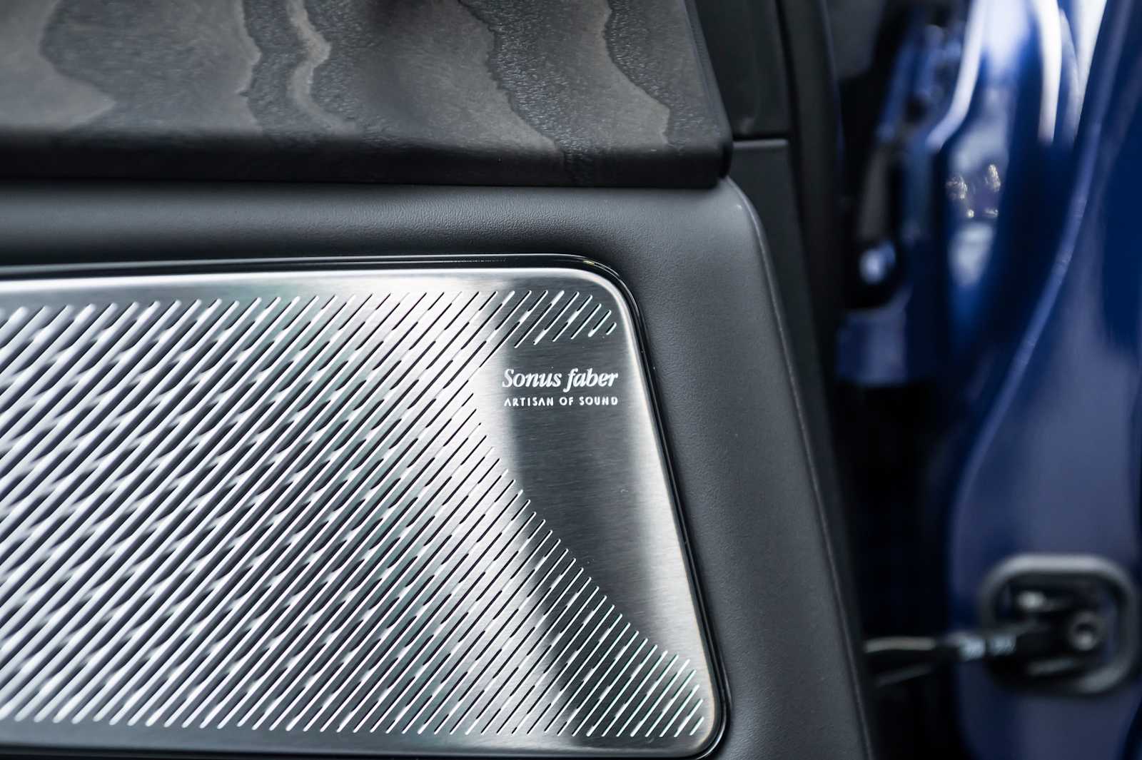 new 2025 Maserati Grecale car, priced at $93,965