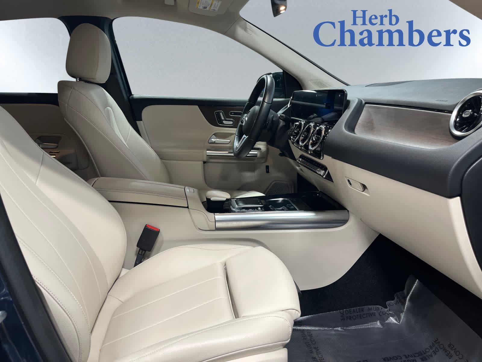 used 2021 Mercedes-Benz GLA 250 car, priced at $23,498