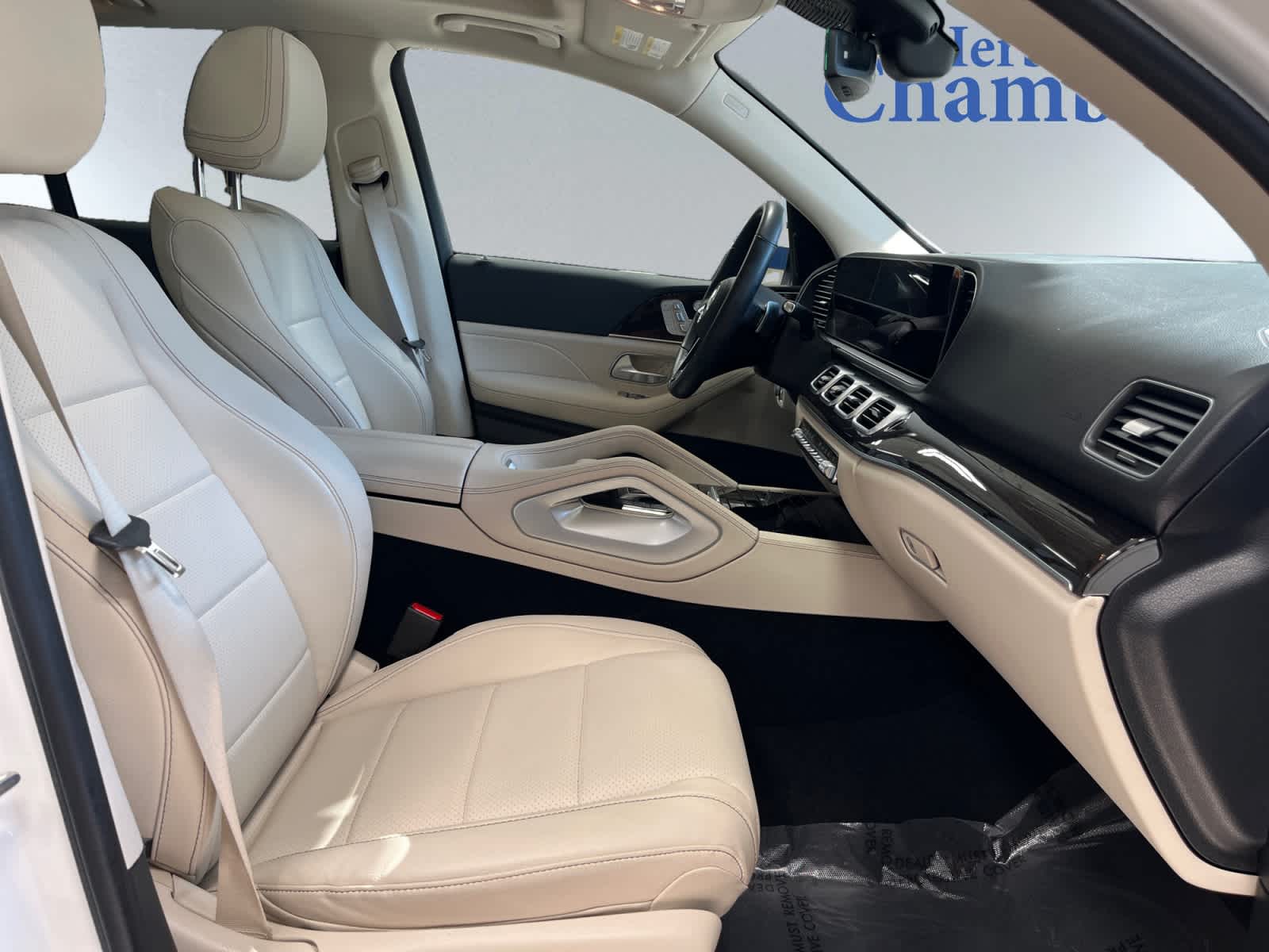 used 2024 Mercedes-Benz GLE 450e car, priced at $61,497