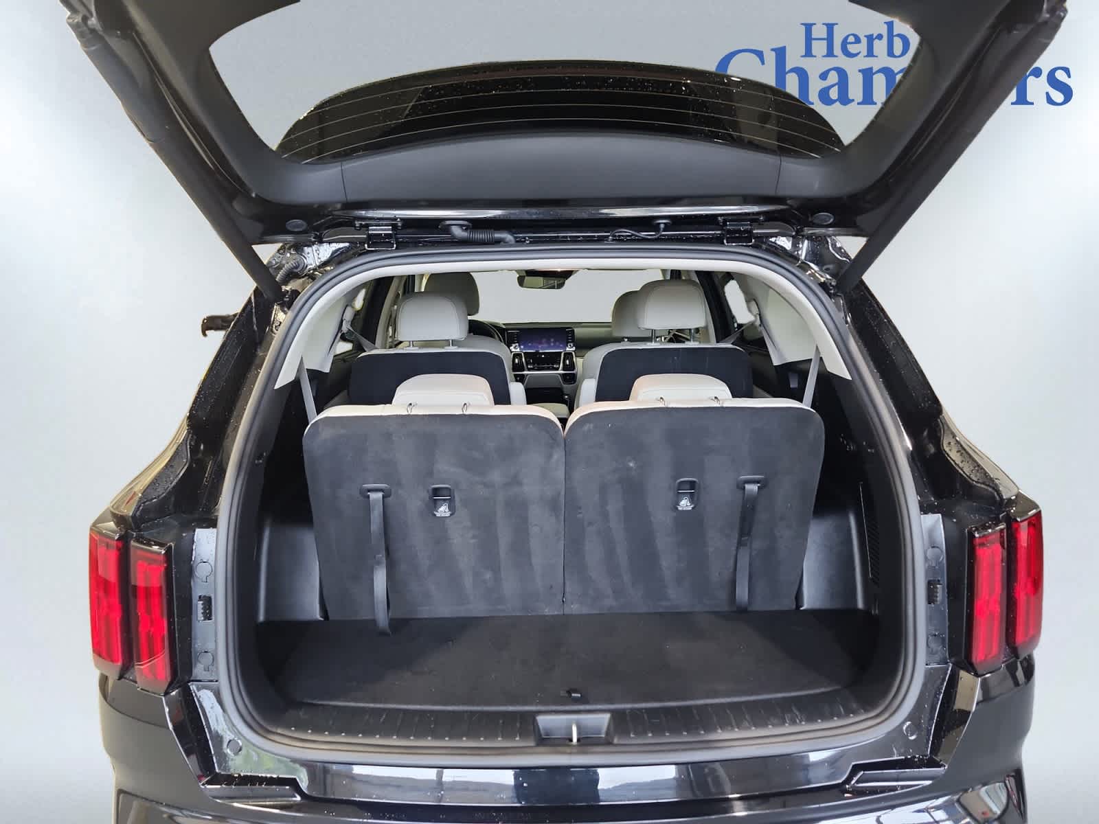 used 2023 Kia Sorento Hybrid car, priced at $25,196