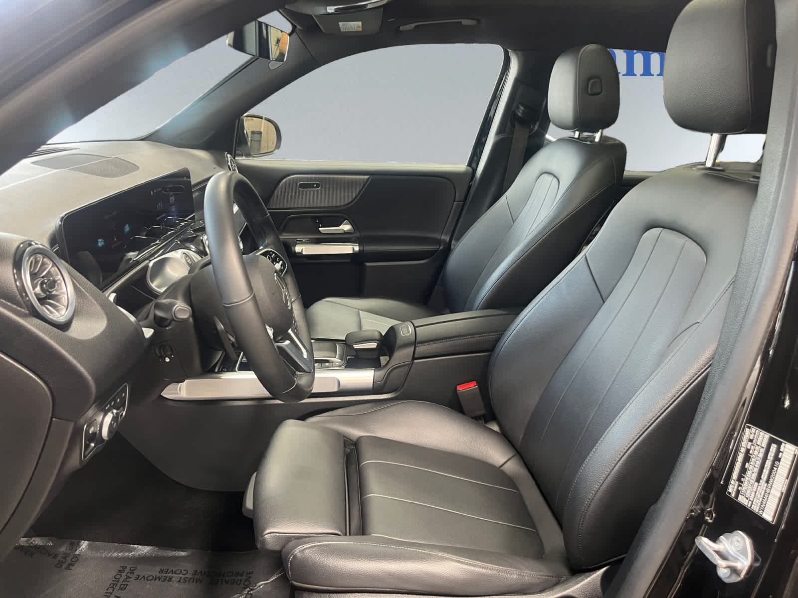 used 2022 Mercedes-Benz GLB 250 car, priced at $34,497