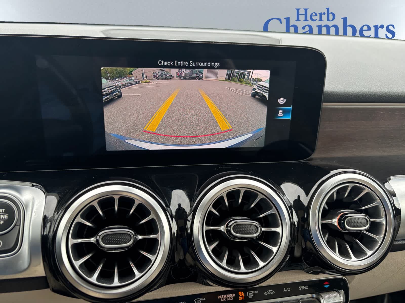 used 2022 Mercedes-Benz GLB 250 car, priced at $28,897