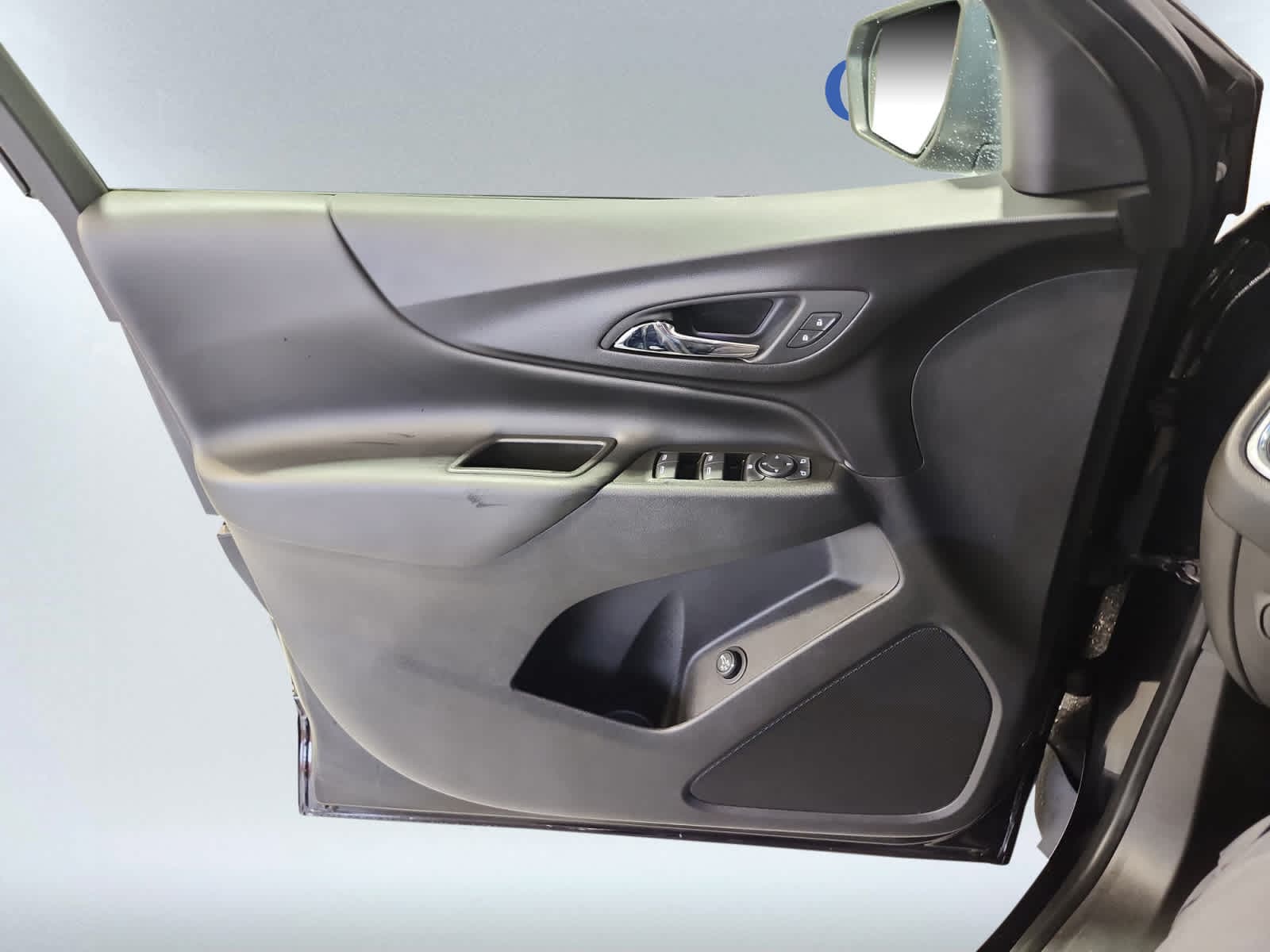 used 2021 Chevrolet Equinox car, priced at $22,496