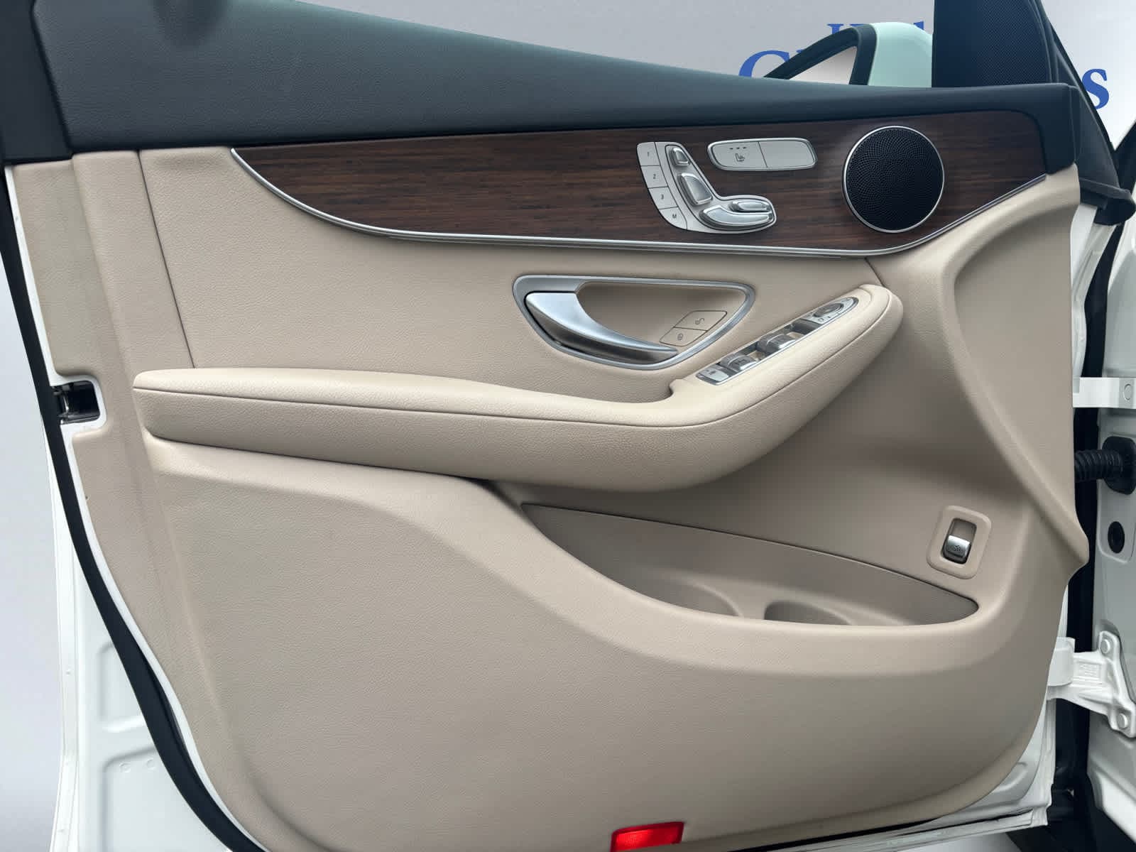 used 2022 Mercedes-Benz GLC 300 car, priced at $35,998