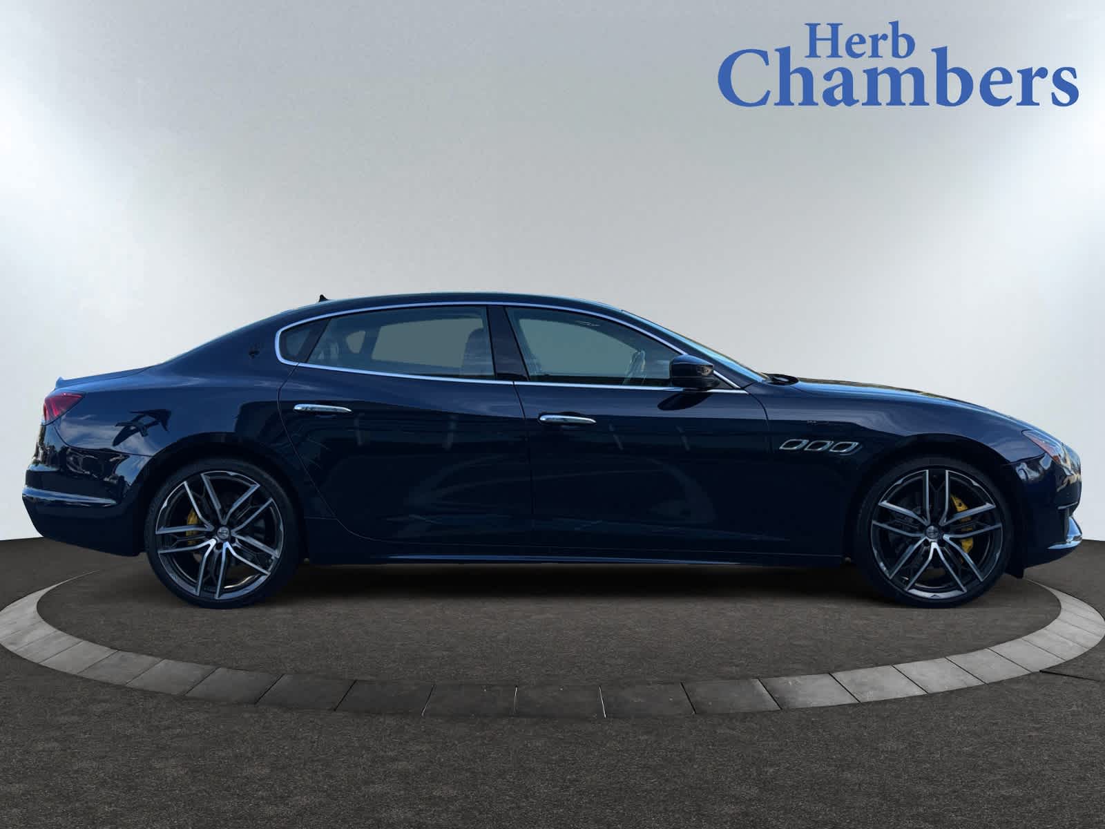 used 2022 Maserati Quattroporte car, priced at $54,498
