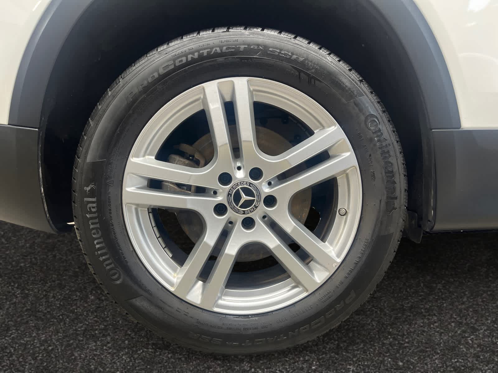 used 2023 Mercedes-Benz GLB 250 car, priced at $35,497