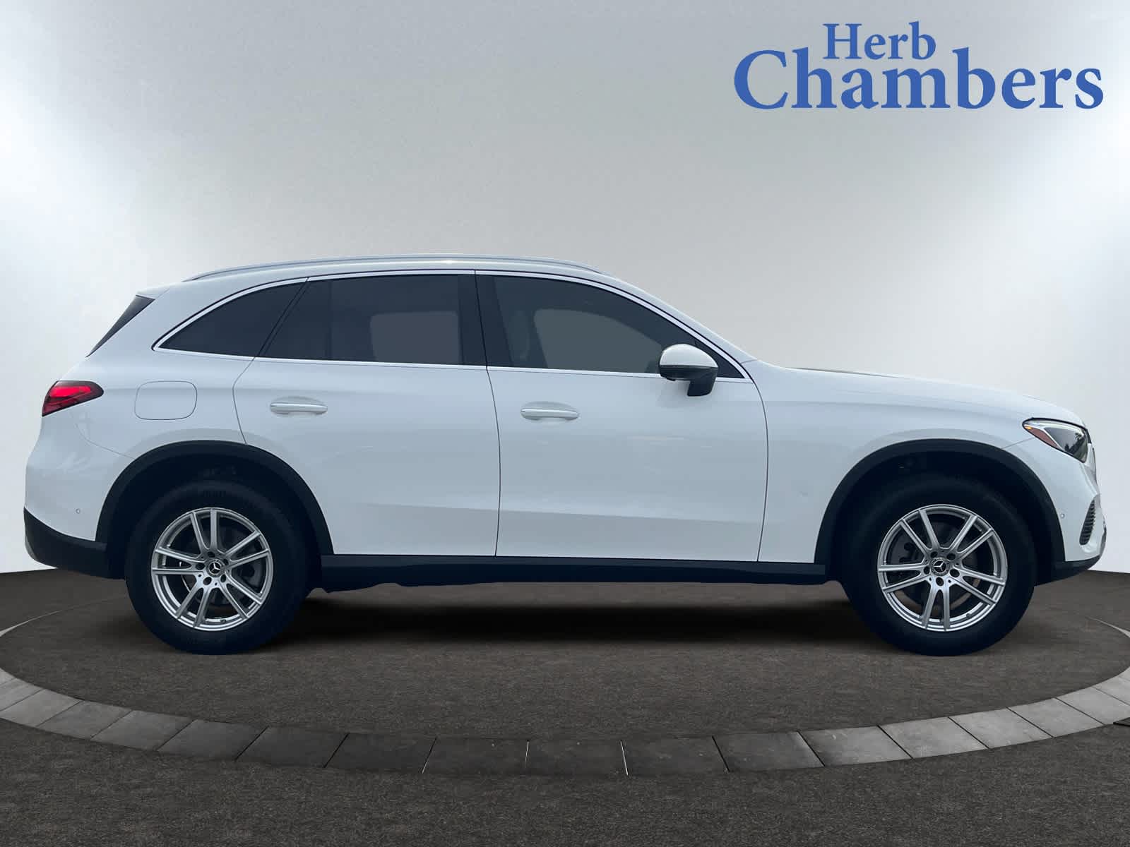 used 2023 Mercedes-Benz GLC 300 car, priced at $37,997