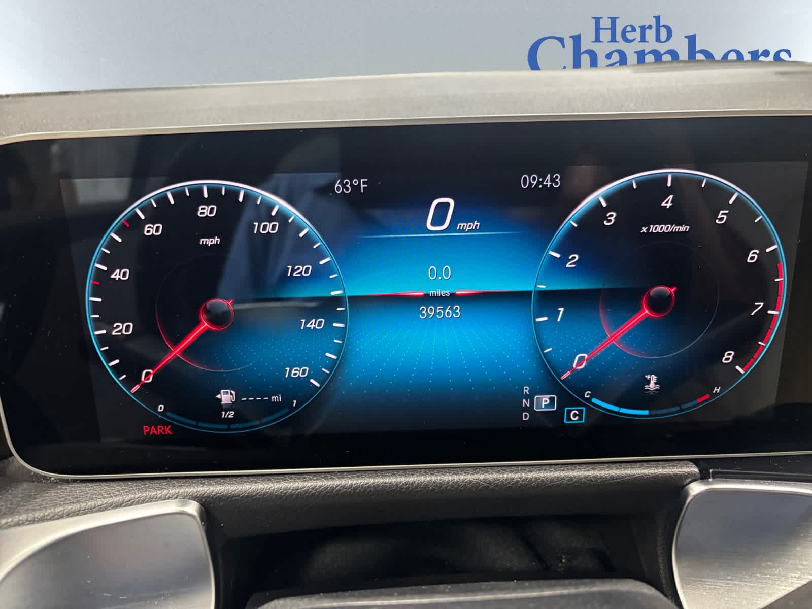 used 2020 Mercedes-Benz GLB 250 car, priced at $24,497