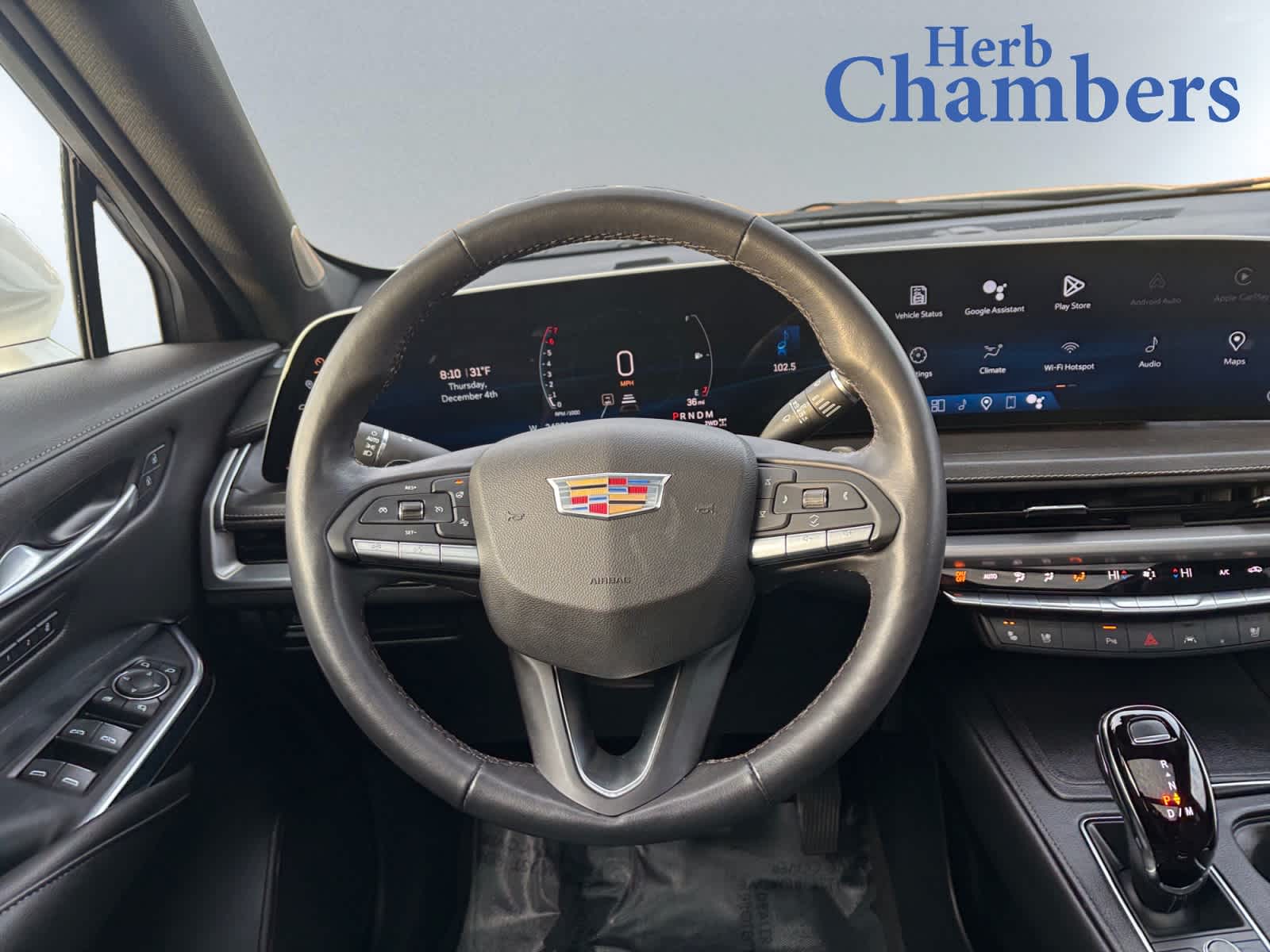 used 2024 Cadillac XT4 car, priced at $35,999