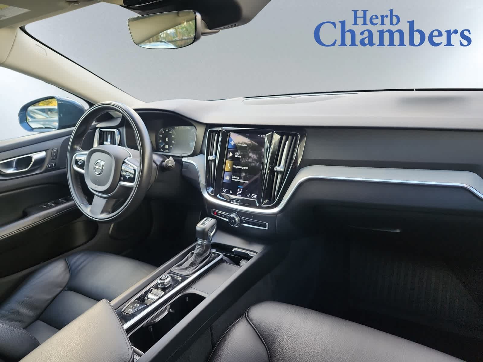 used 2021 Volvo V60 Cross Country car, priced at $27,496