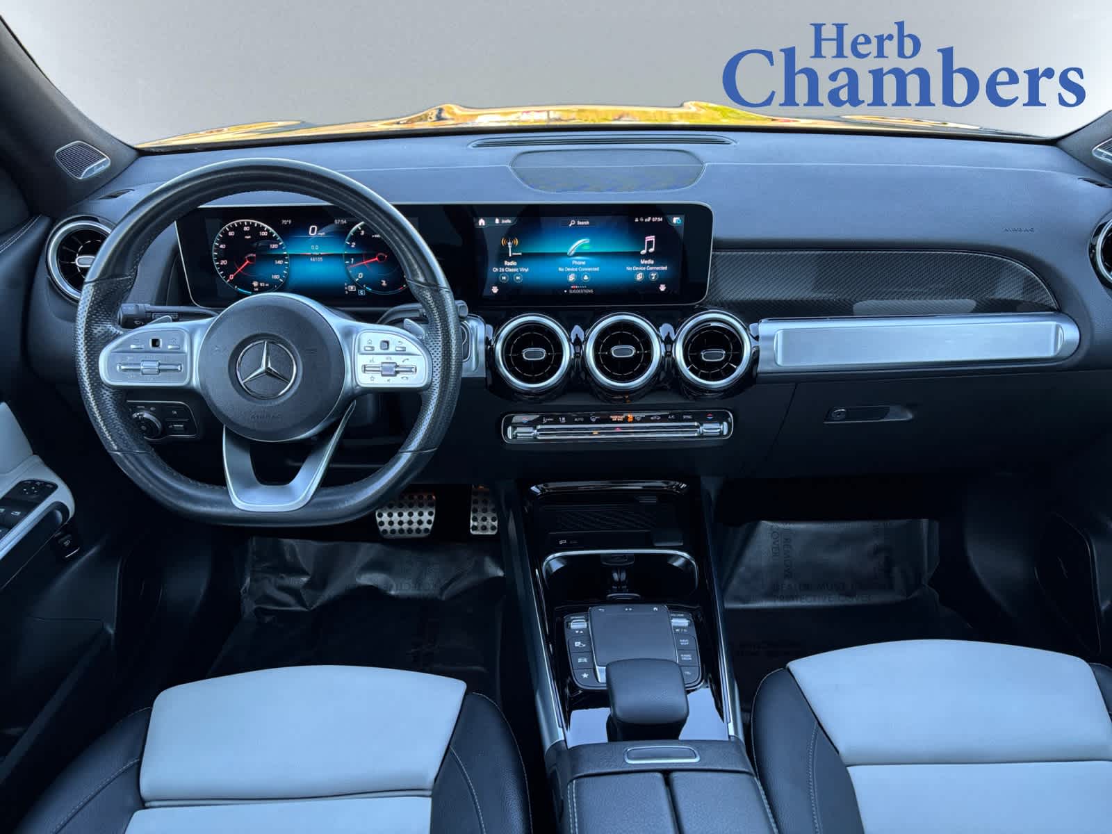 used 2021 Mercedes-Benz GLB 250 car, priced at $25,898