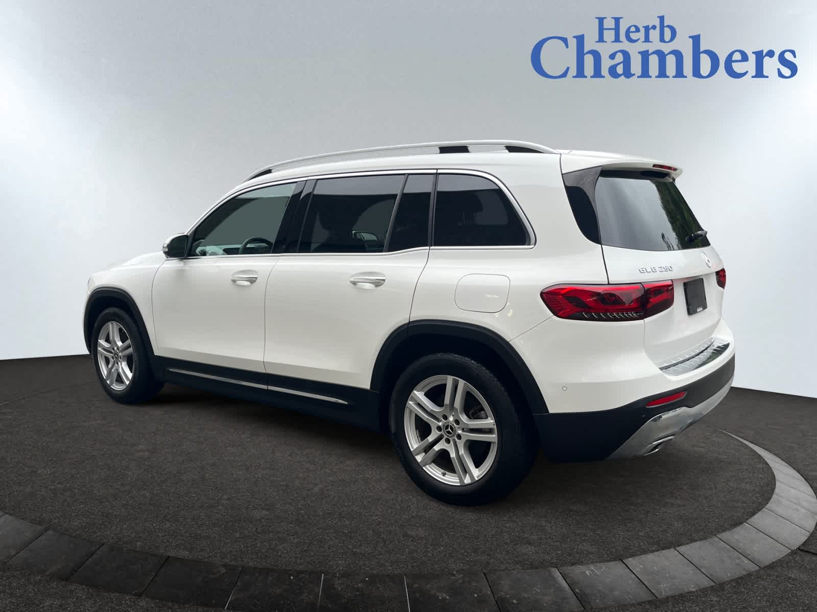 used 2023 Mercedes-Benz GLB 250 car, priced at $35,497