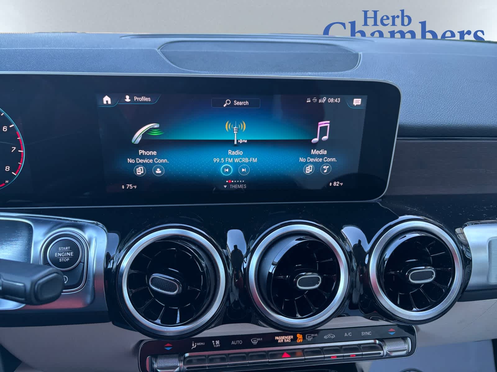 used 2020 Mercedes-Benz GLB 250 car, priced at $24,497