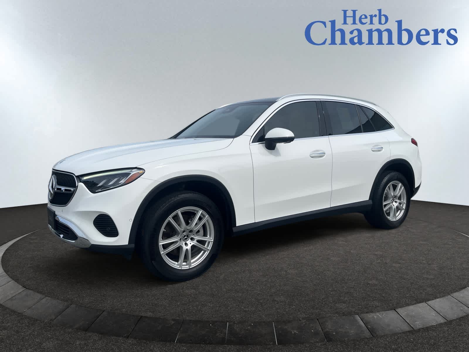 used 2023 Mercedes-Benz GLC 300 car, priced at $37,997