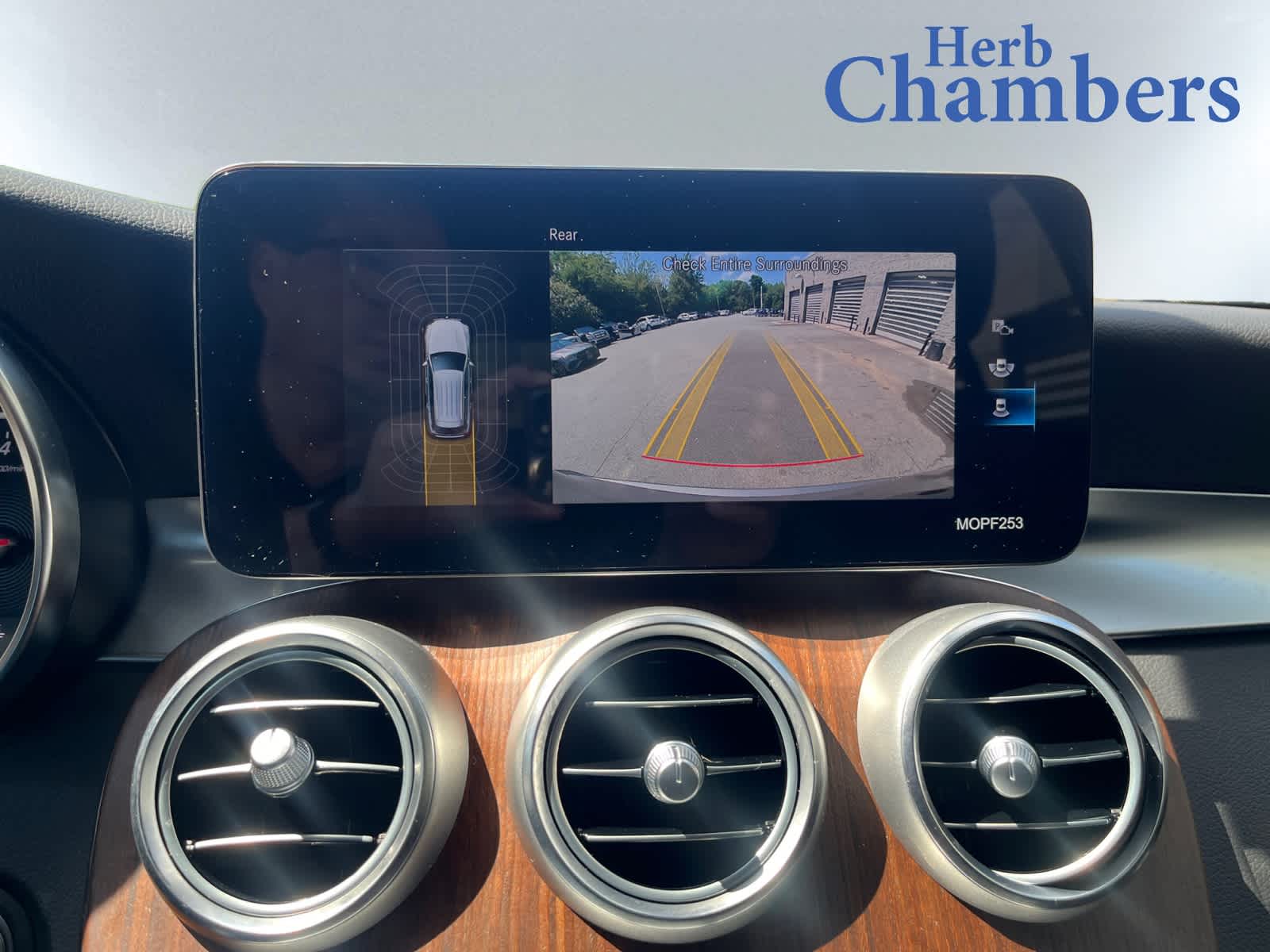 used 2022 Mercedes-Benz GLC 300 car, priced at $35,998