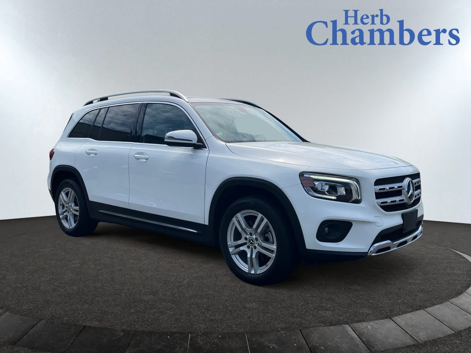 used 2022 Mercedes-Benz GLB 250 car, priced at $31,998