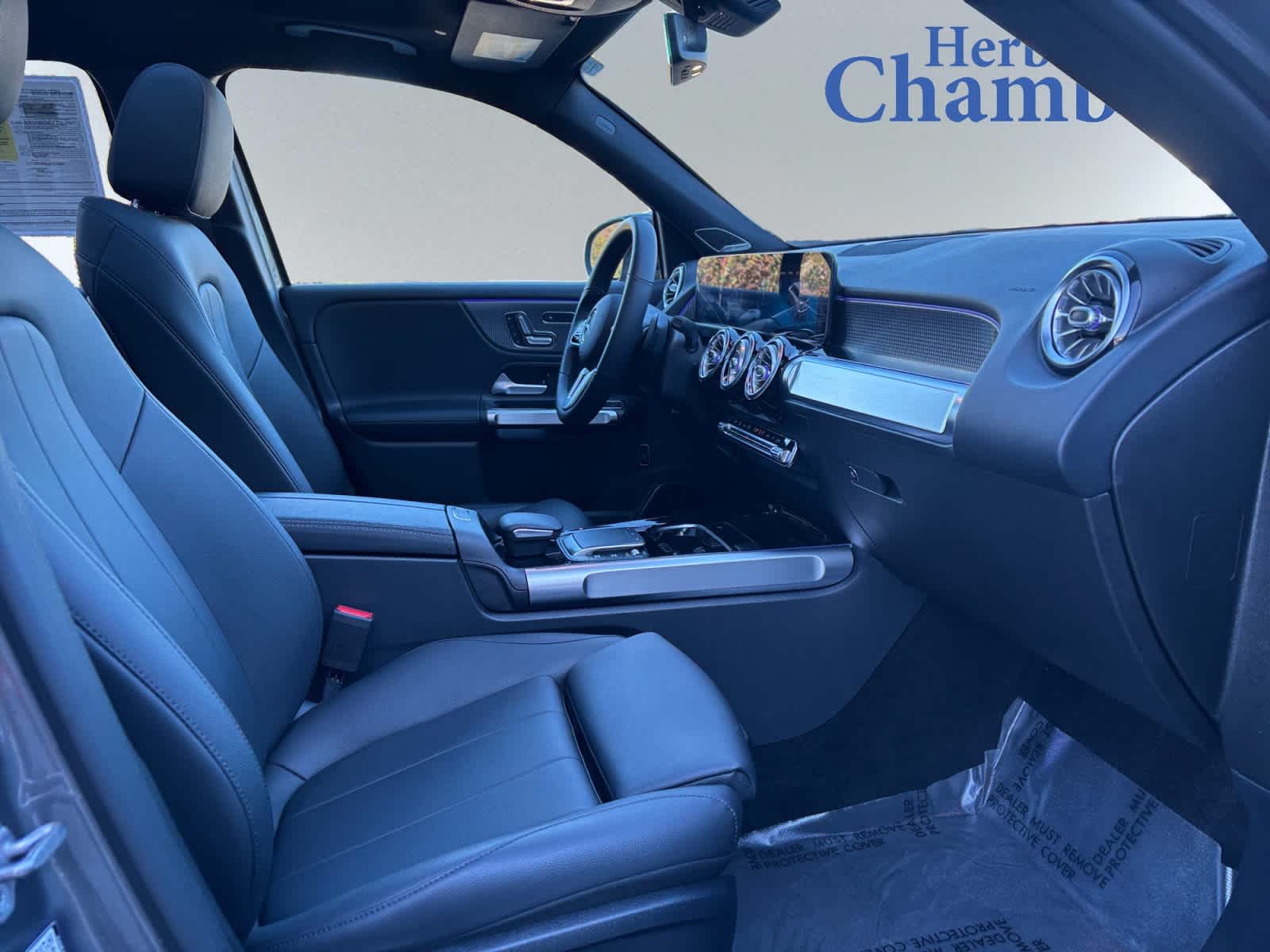 used 2021 Mercedes-Benz GLB 250 car, priced at $28,397