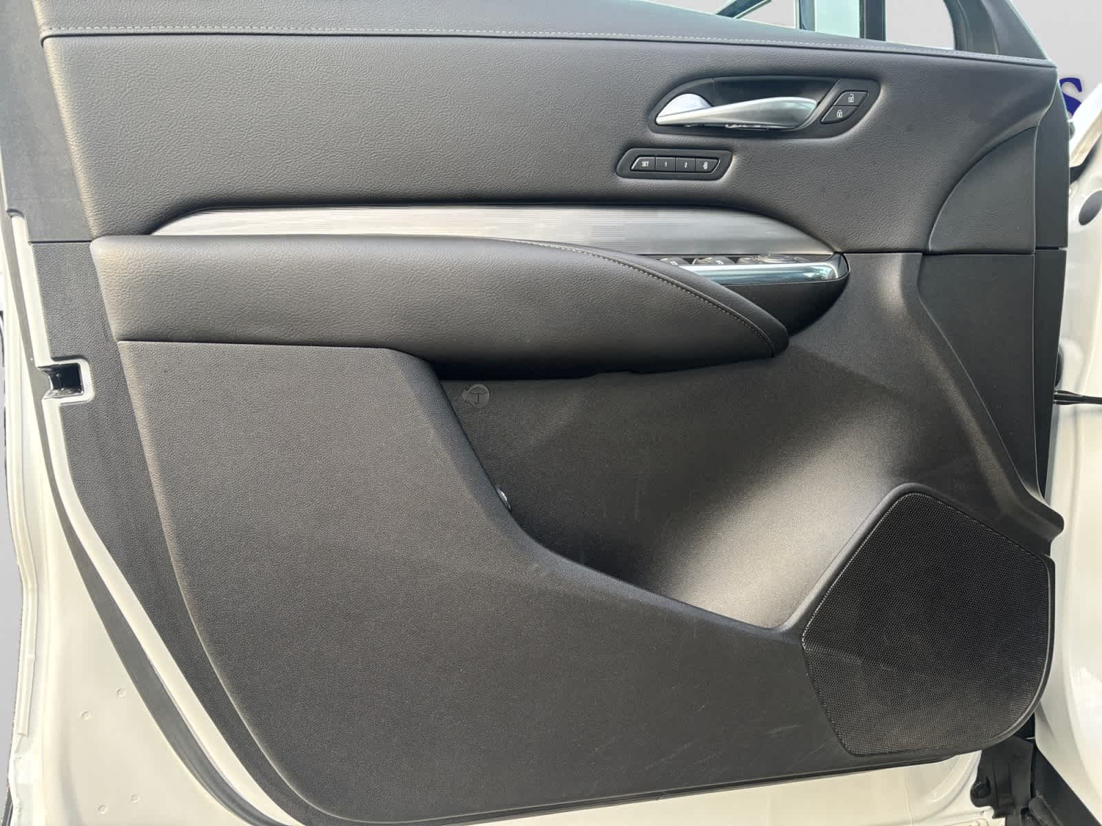 used 2024 Cadillac XT4 car, priced at $35,999