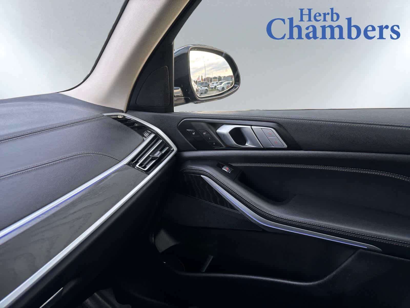 used 2022 BMW X7 car, priced at $45,999