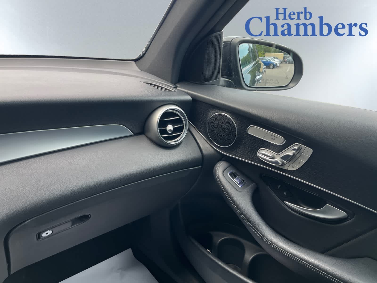 used 2022 Mercedes-Benz GLC 300 car, priced at $33,999