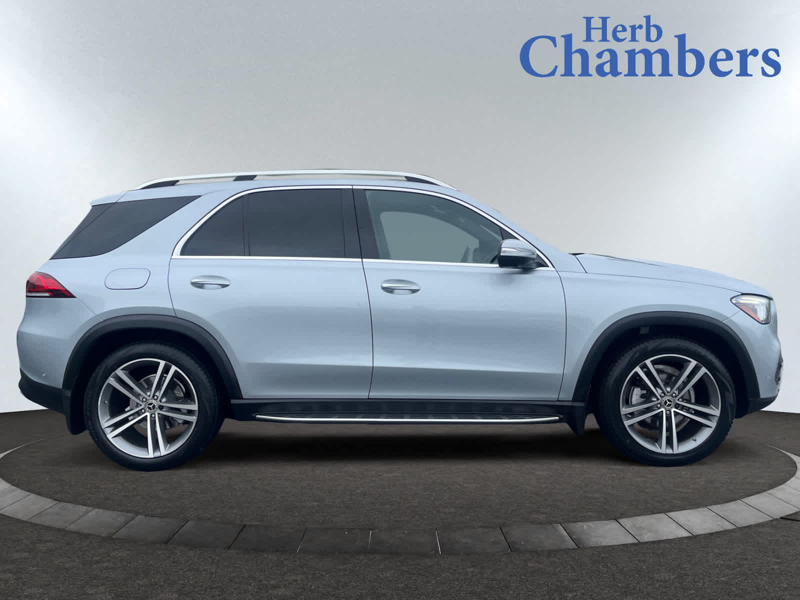 used 2022 Mercedes-Benz GLE 350 car, priced at $47,497