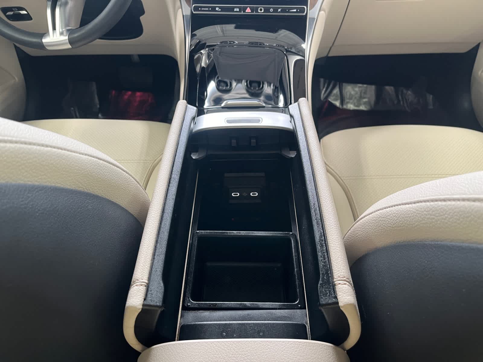 used 2023 Mercedes-Benz GLC 300 car, priced at $37,997