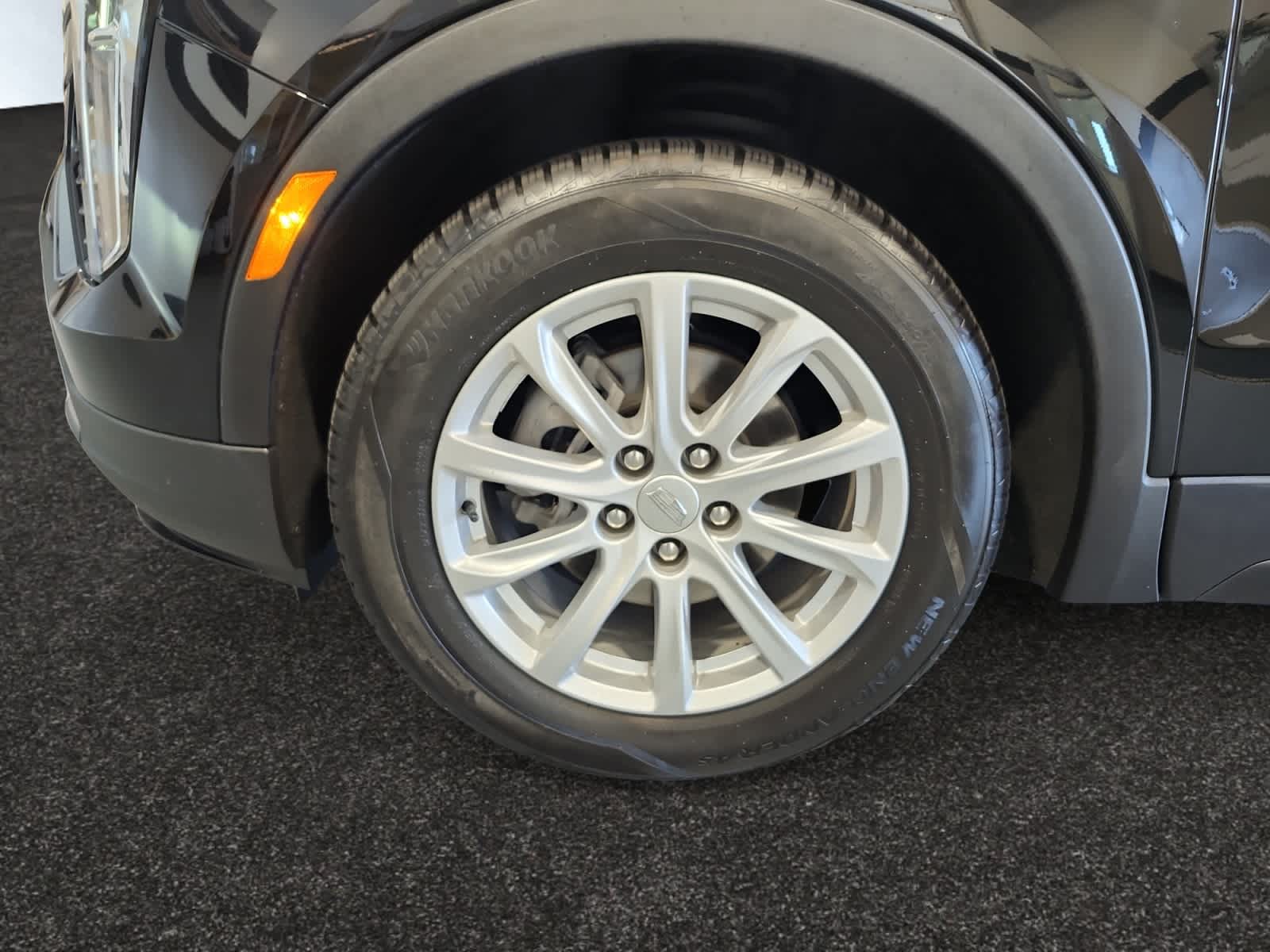 used 2023 Cadillac XT4 car, priced at $24,497