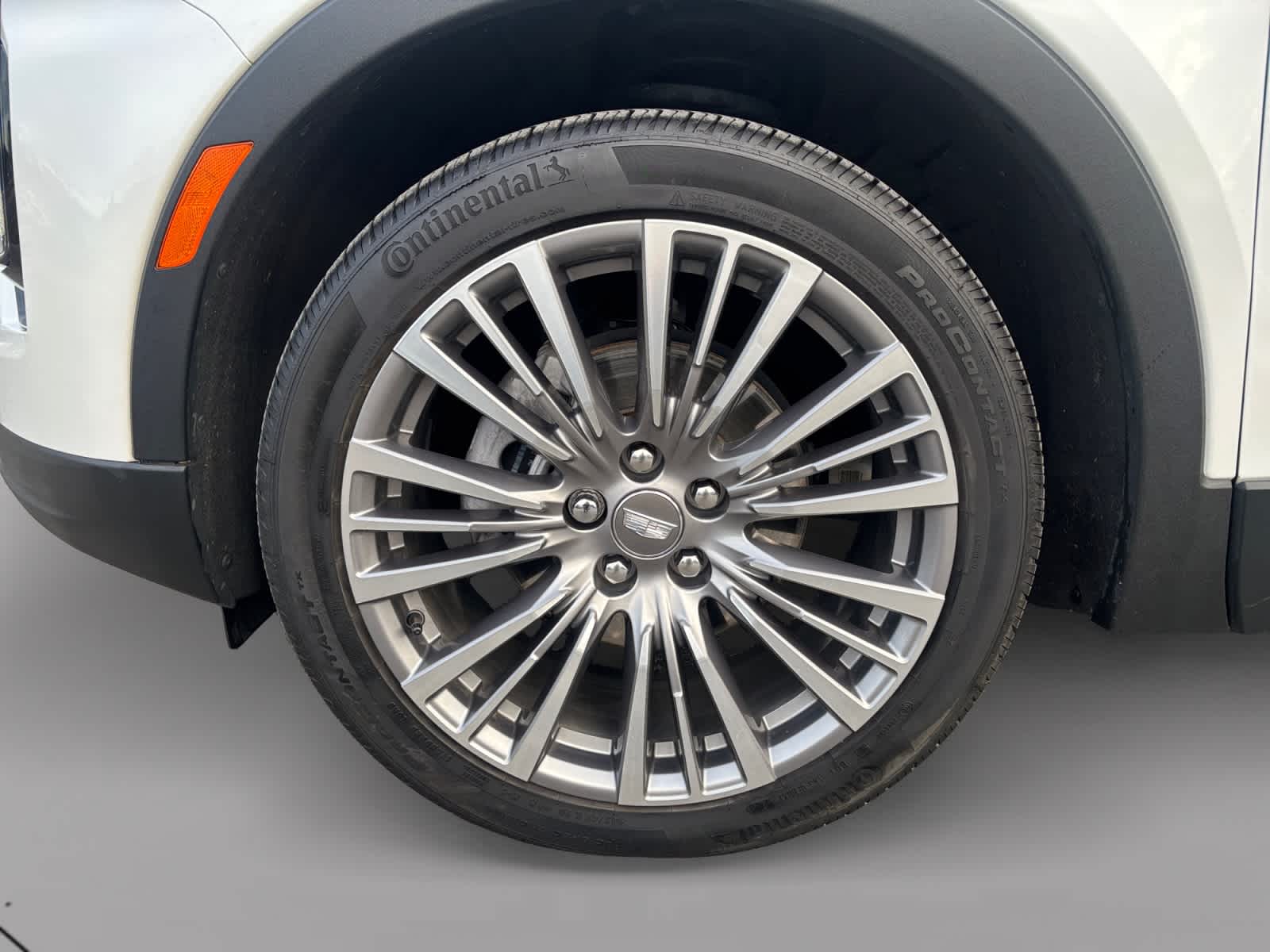 used 2024 Cadillac XT4 car, priced at $35,999