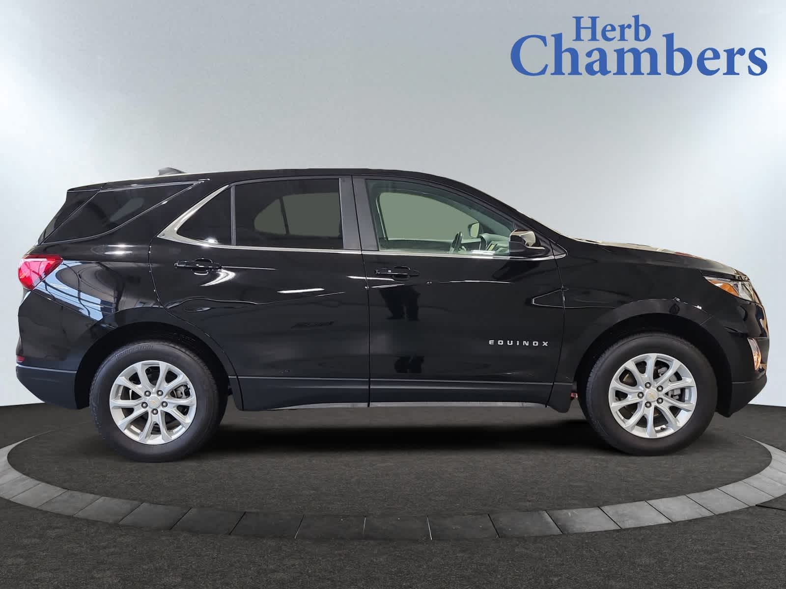 used 2021 Chevrolet Equinox car, priced at $22,496