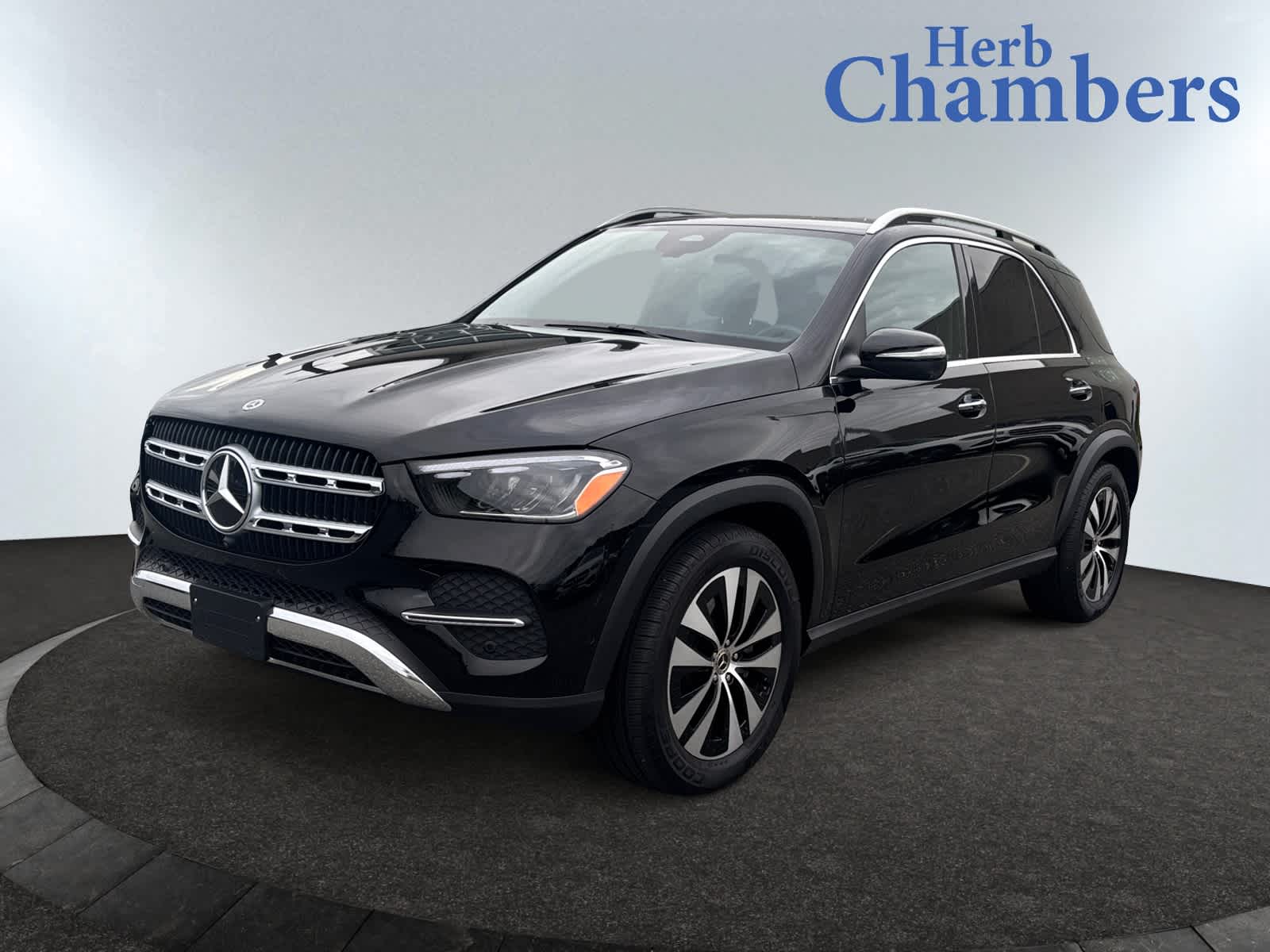 used 2025 Mercedes-Benz GLE 350 car, priced at $58,497