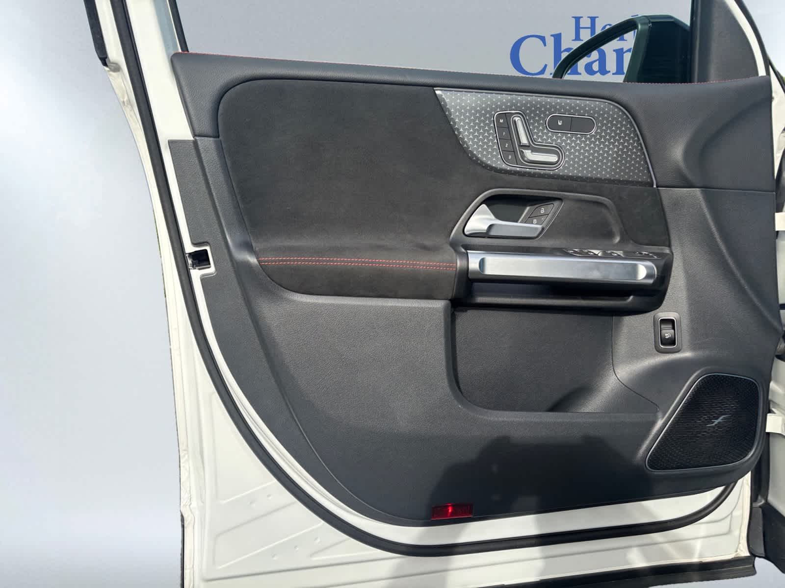 used 2025 Mercedes-Benz GLB 250 car, priced at $47,998