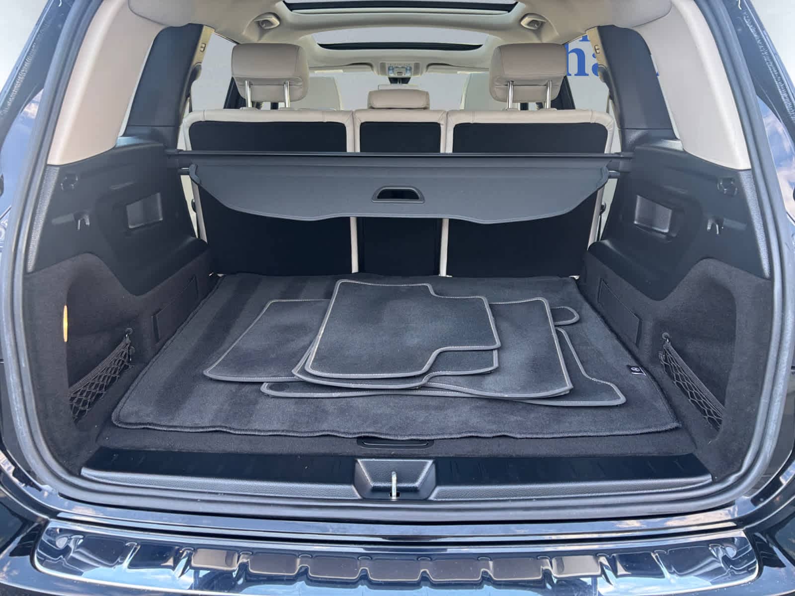 used 2022 Mercedes-Benz GLB 250 car, priced at $32,698