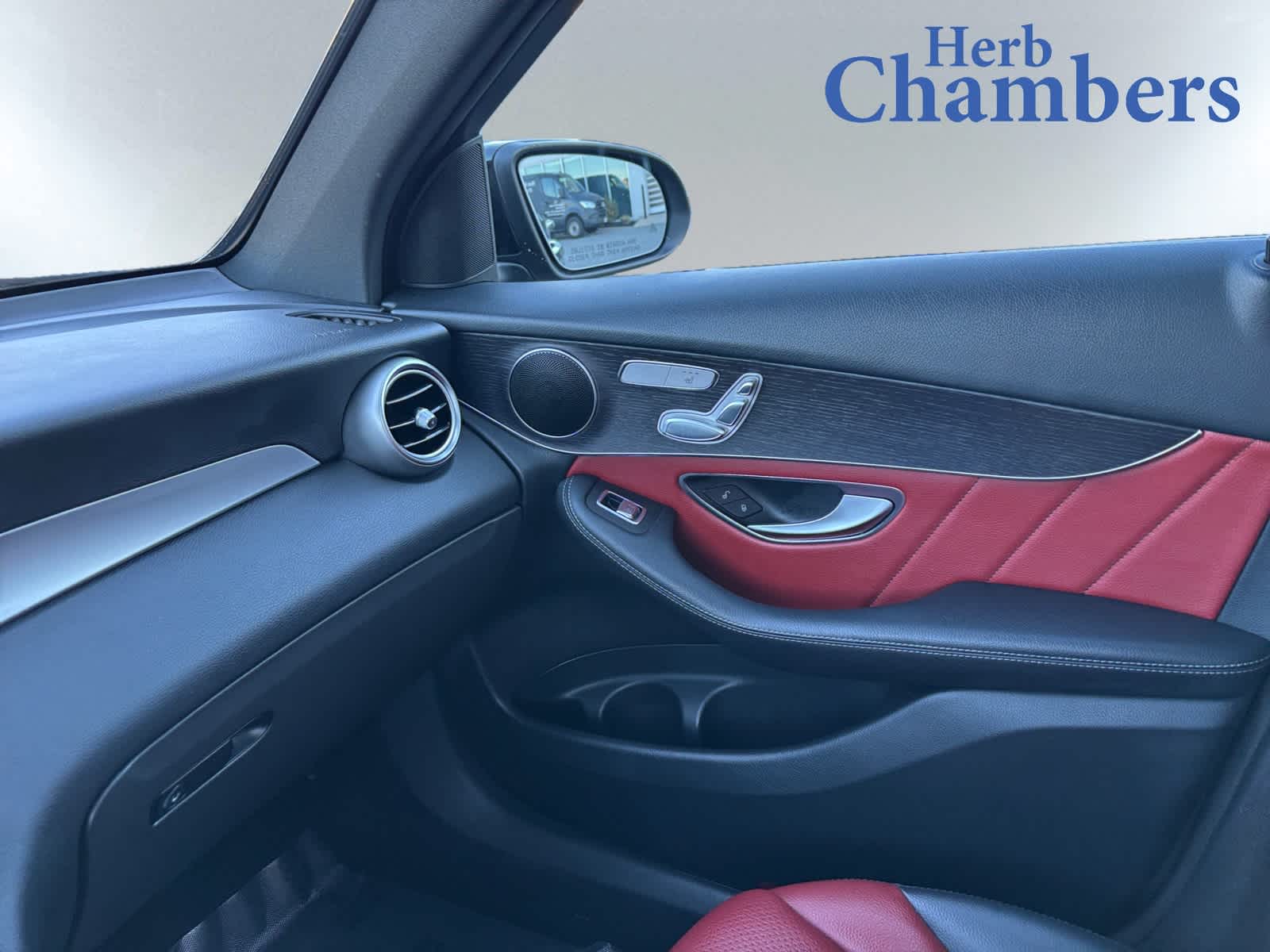 used 2022 Mercedes-Benz GLC 300 car, priced at $37,497