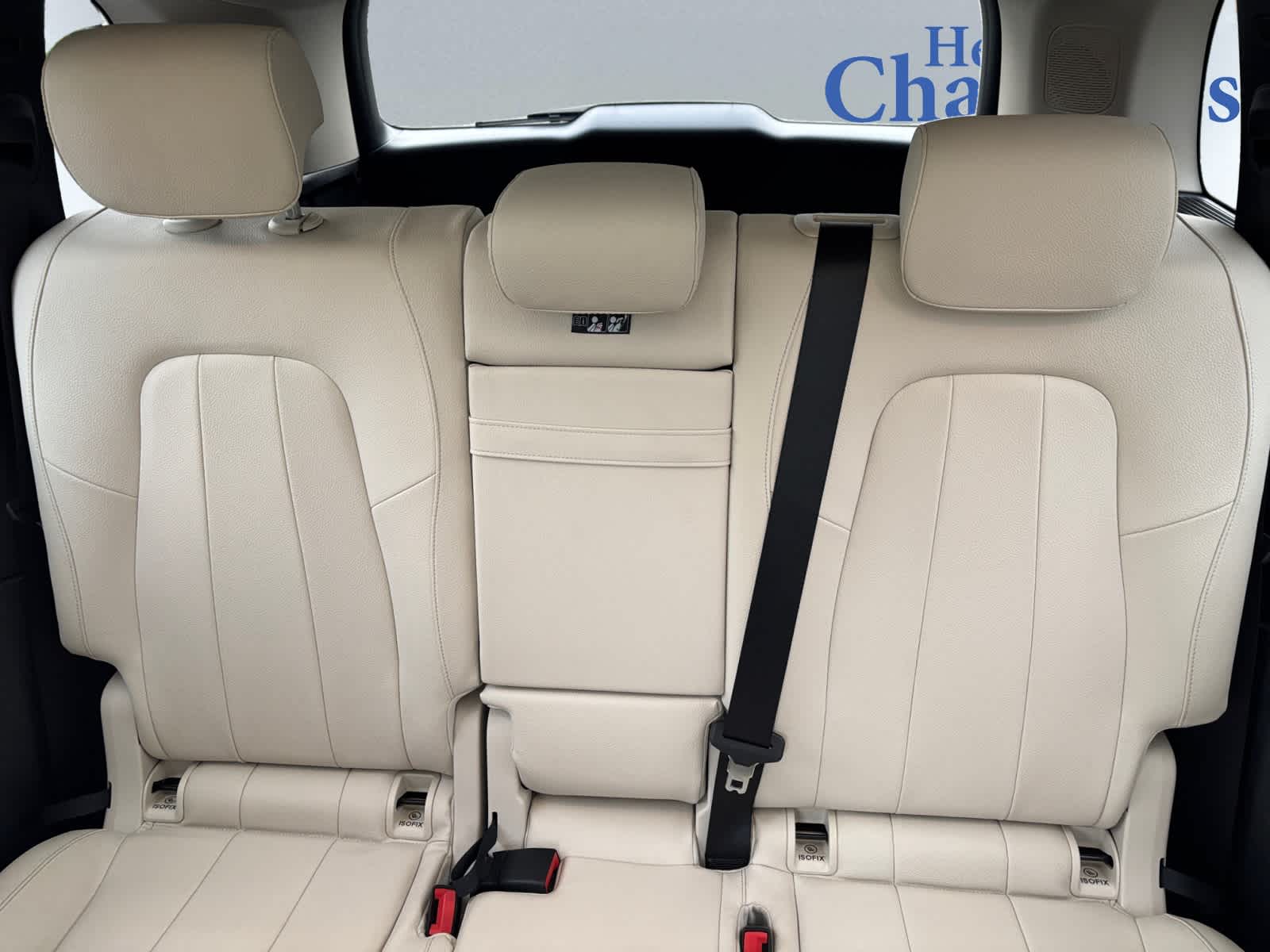 used 2022 Mercedes-Benz GLB 250 car, priced at $28,897