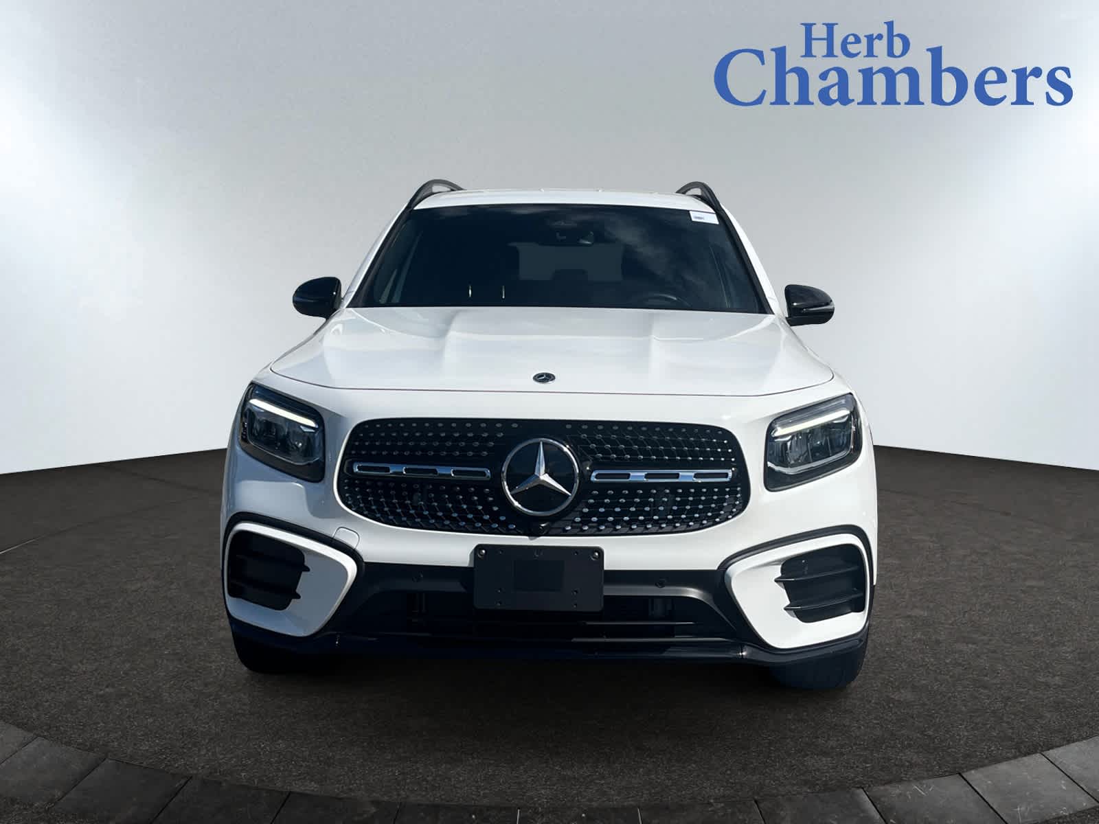 used 2025 Mercedes-Benz GLB 250 car, priced at $45,497