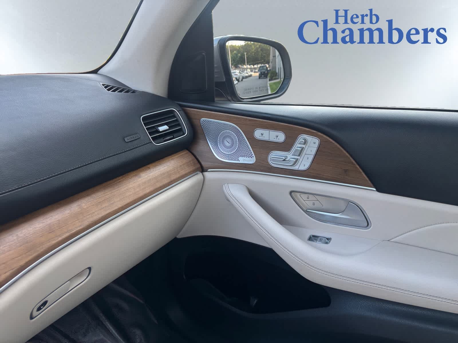 used 2022 Mercedes-Benz GLS 450 car, priced at $52,998