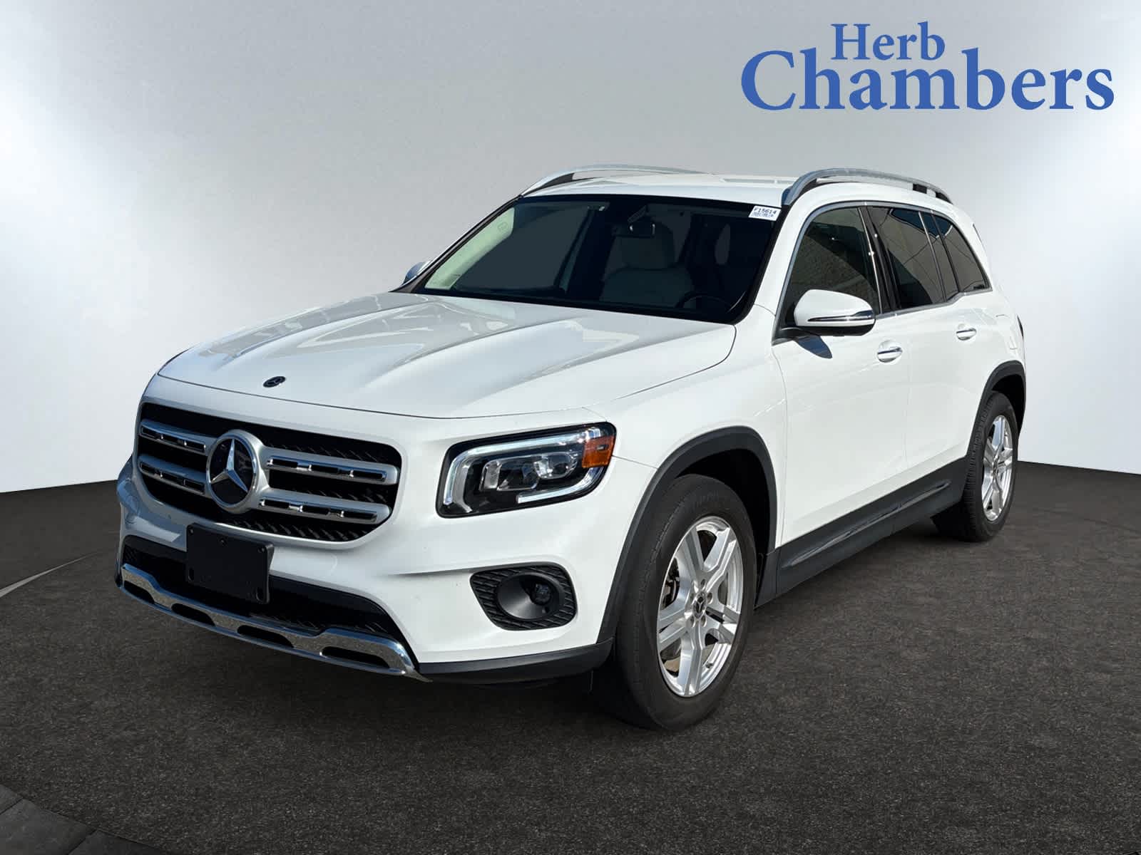 used 2020 Mercedes-Benz GLB 250 car, priced at $24,497