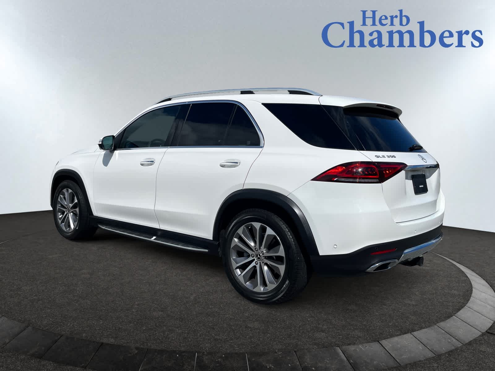 used 2021 Mercedes-Benz GLE 350 car, priced at $34,997