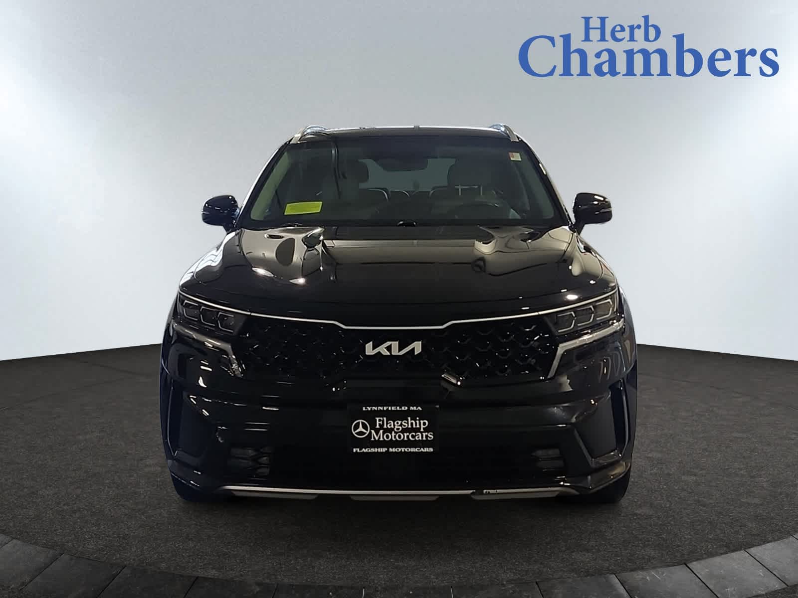 used 2023 Kia Sorento Hybrid car, priced at $25,196