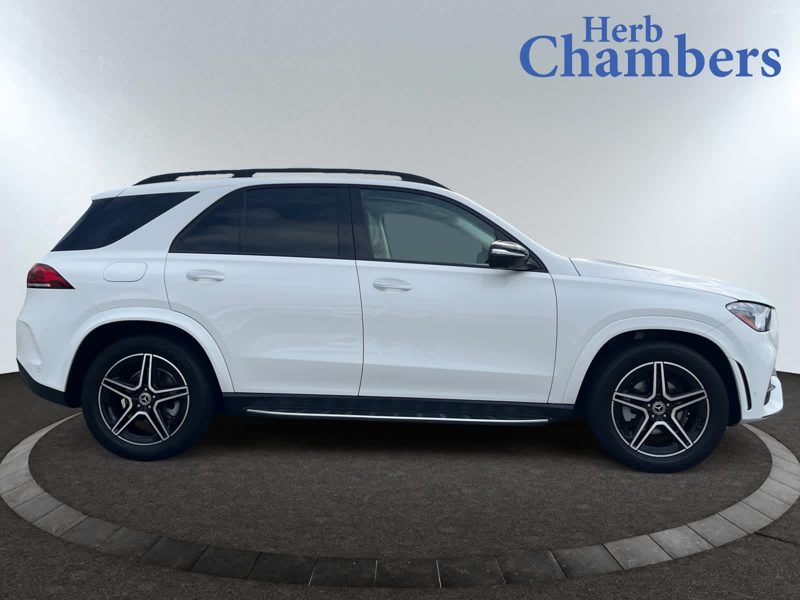 used 2022 Mercedes-Benz GLE 350 car, priced at $47,897